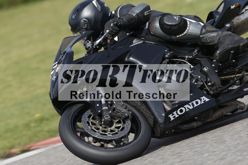 Archiv-2025/07 19.04.2025 Speer Racing ADR/Gruppe gelb/75